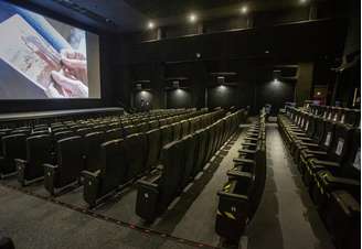 Após polêmica, Netflix recua e garante janela de 45 dias para filmes da Warner Bros. nos cinemas