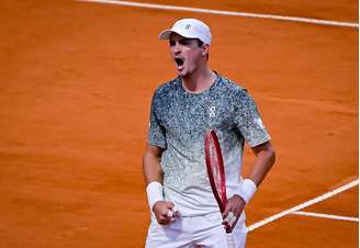 João Fonseca emenda 3ª derrota seguida e é eliminado na estreia do ATP de Buenos Aires