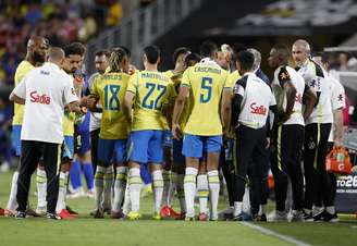 Seleção Brasileira deixa campo frustrada em estreia na Copa do Mundo