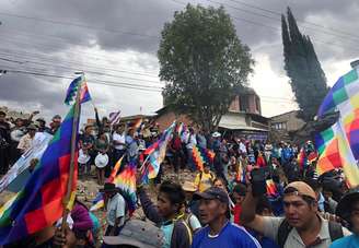 Apoiadores de Morales protestam na Bolívia
25/11/2019
REUTERS/Mitra Taj