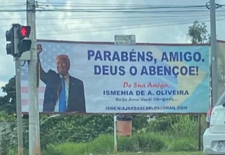 Dois outdoors instalados em Goiânia viralizaram nas redes sociais