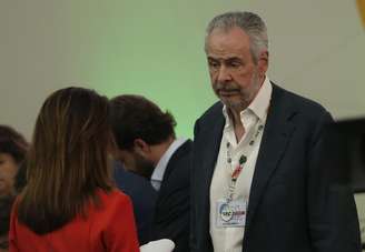 Presidente da COP 30 André Corrêa do Lago e Marina Silva, durante reunião plenária na 30ª Conferência das Partes (COP30).