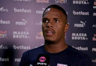 Gustavo Marques se desculpa após fala machista