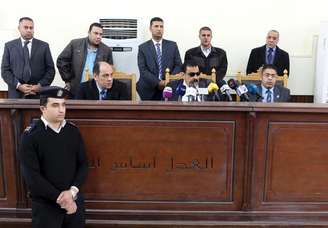 Juiz Mohamed Nagi Shehata fala durante julgamento de caso conhecido como "Massacre Kerdassa", no Cairo. 24/01/2015