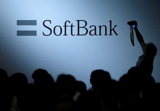 Logotipo do SoftBank. 20/7/2017. REUTERS/Issei Kato