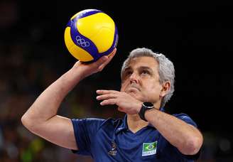 Zé Roberto fala sobre jogo mental e projeto disputa pelo bronze após derrota diante dos EUA