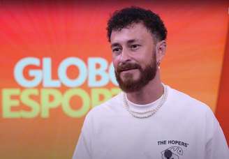 Apresentador do Globo Esporte disse que passa bem.