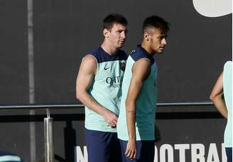 <p>Ao lado de Messi, Neymar realizou nesta segunda-feira o primeiro treino pelo Barcelona; jogo será na sexta, pelo Troféu Joan Gamper</p>
