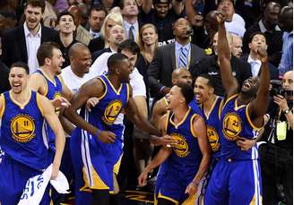 Golden State Warriors: o melhor time do ano e campeão da NBA em 2015