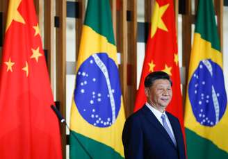Presidente da China, Xi Jinping, participa de comunicado conjunto com o presidente Jair Bolsonaro depois de uma reunião bilateral durante cúpula dos Brics, em Brasília
13/11/2019
REUTERS/Ueslei Marcelino