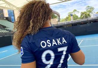 Naomi Osaka usou camisa do North Carolina Courage de número 97 em referência ao ano em que nasceu