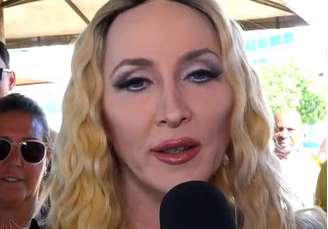 Cosplay diz que gastou mais de R$ 1 milhão para se parecer com Madonna