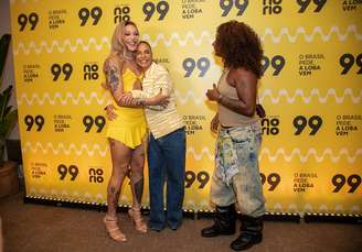 Pabllo Vittar, Ivete Sangalo e Liniker marcam presença em megashow de Shakira em Copacabana