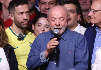 Lula discursou para uma multidão na Avenid Paulista após vencer no segundo turno