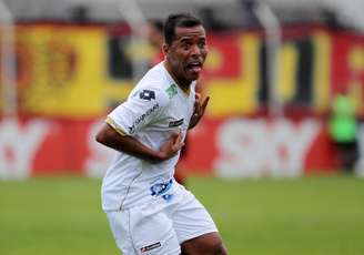 <p>Emprestado ao Sport em 2013, Marcos Aurélio foi destaque na Série B</p>
