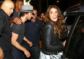 Ian Somerhalder e a mulher, Nikki Reed, jantaram em restaurante no Rio de Janeiro no último sábado (2)