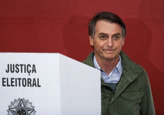 Bolsonaro vota no Rio  28/10/2018 REUTERS/Ricardo Moraes/Pool
