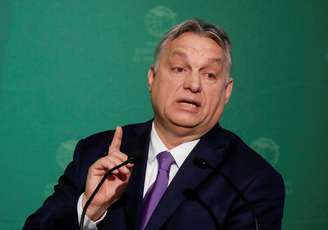 O primeiro-ministro húngaro, Viktor Orban, fala durante uma conferência de negócios em Budapeste, Hungria. 10/03/2020. REUTERS/Bernadett Szabo. 