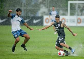 No jogo-treino contra a Inter de Limeira o meia Gabriel foi titular (Foto: Rodrigo Coca/Ag.Corinthians)