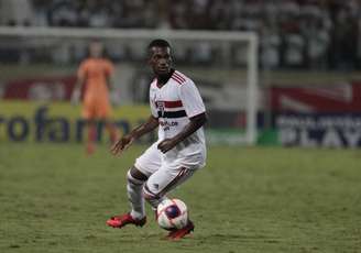 Vitinho não joga mais pelo São Paulo (Foto: Rubens Chiri/saopaulofc.net)