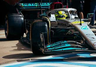 Lewis Hamilton é o único piloto preto da Fórmula 1 