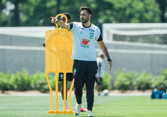 Davide Ancelotti: quem é o auxiliar da Seleção que virou assunto na Copa