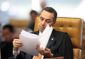 <p>Luis Roberto Barroso irá decidir sobre liberdade de José Dirceu</p>