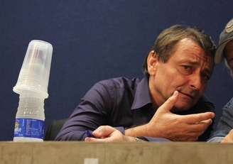 PF tenta negociar rendição com advogados de Battisti