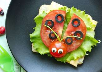 Com bastante criatividade, a refeição das crianças pode se tornar mais divertida e saborosa | Foto: Shutterstock