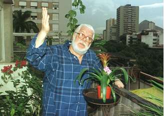 O autor Manoel Carlos, em 1998