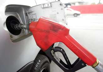 Anúncio de aumento da gasolina ocorreu na noite de quarta-feira, 9