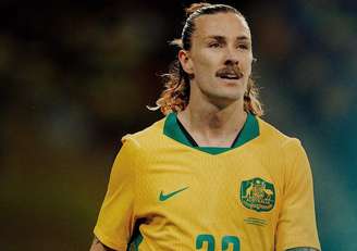 Jackson Irvine, jogador da seleção da Austrália, postou foto em apoio a Lula nao dia das eleições