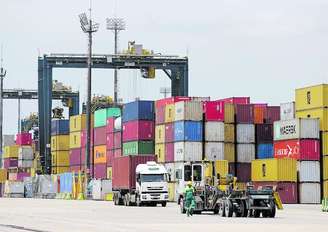 Desde a criação do Mercosul, as trocas comerciais dentro do bloco se multiplicaram mais de dez vezes, evoluindo de US$ 4,5 bilhões em 1991 para US$ 49 bilhões em 2024, destaca o governo em documento