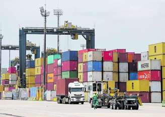 Relatório afirma que o Porto de Santos é um dos locais que 'continuam a ser pontos de entrada significativos para produtos falsificados'