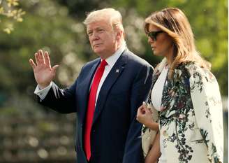 Presidente dos EUA, Donald Trump, e a primeira-dama, Melania Trump, na Casa Branca
18/04/2019
REUTERS/Carlos Barria