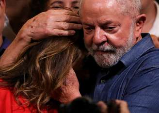 Janja e Lula durante discurso de petista após ele ser eleito presidente do País 