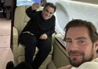 O senador Ciro Nogueira e Daniel Vorcaro dividem voo particular em foto