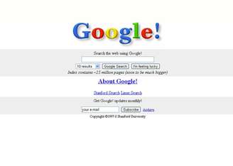 <p><strong>1998 - </strong>Quem se lembra do primeiro layout do Google? A página entrou no ar há 16 anos. Criada em 4 de setembro, a empresa tinha uma página bem diferente da que conhecemos hoje.</p>