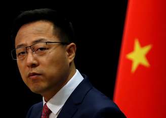 Porta-voz do Ministério das Relações Exteriores da China, Zhao Lijian, durante briefing à imprensa em Pequim
08/04/2020 REUTERS/Carlos Garcia Rawlins