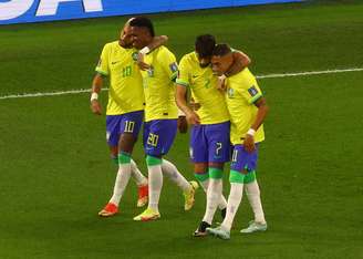 Neymar, Vini Jr, Paquetá e Raphinha comemoram gol do Brasil 