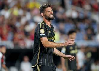 Olivier Giroud, do LAFC, em duelo contra o Flamengo na Copa do Mundo de Clubes