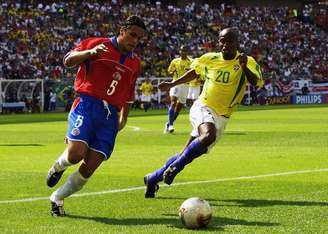 Edilson foi titular contra a Costa Rica e deu uma assistência