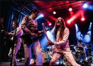 A banda Redd Kross se apresenta em SP