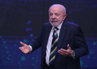 Lula propôs a Flávio a abertura do sigilo telefônico e bancário de ambos durante debate da Band/Estadão