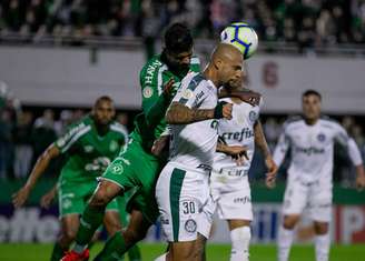 Palmeiras venceu a oitava partida consecutiva na temporada e segue líder