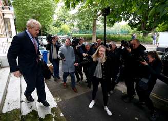 Ex-prefeito de Londres Boris Johnon saindo de casa em Londres
14/06/2019
REUTERS/Hannah Mckay