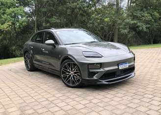 Porsche Macan EV