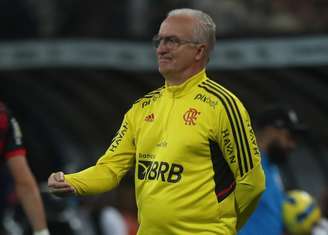 Dorival passou por Flamengo, São Paulo e seleção brasileira mais recentemente.