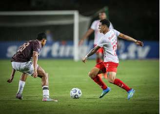 Gustavo Neves, jogador do Red Bull Bragantino. 