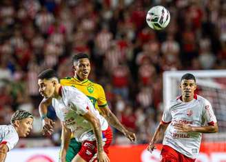 Náutico e Cuiabá fizeram um jogo com muitas emoções –
